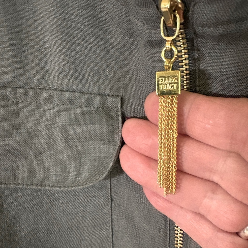Ellen Tracy-Linen blouse. Size small. Gray with gold tassel/zipper. Gorgeous EUC - Picture 2 of 15